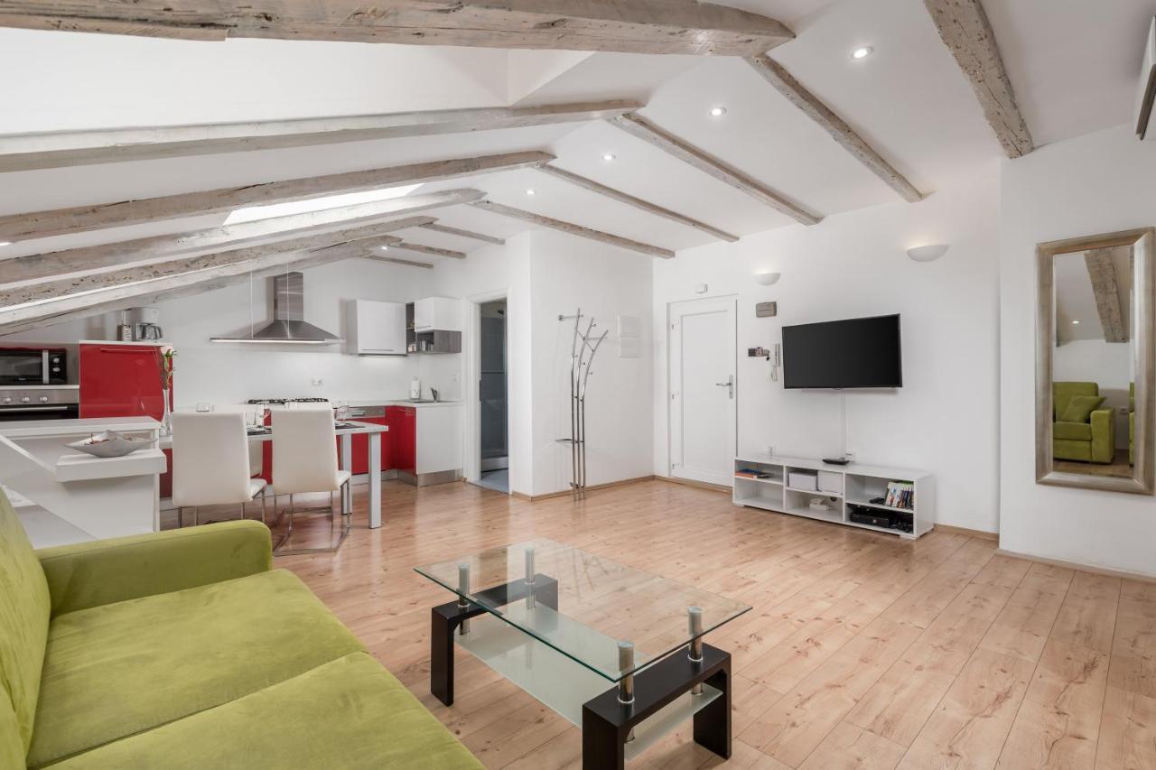 Sweet Nest Under The Dome Apartment Рийека Екстериор снимка